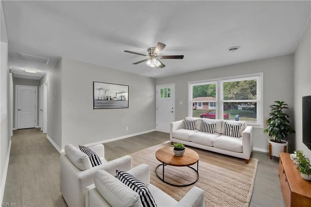 613 Bentley DR, Suffolk, VA 23434