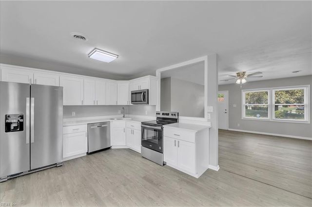 613 Bentley DR, Suffolk, VA 23434