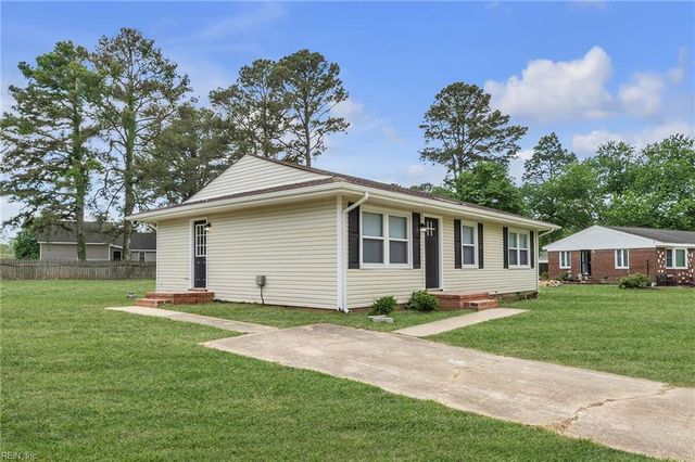 613 Bentley DR, Suffolk, VA 23434