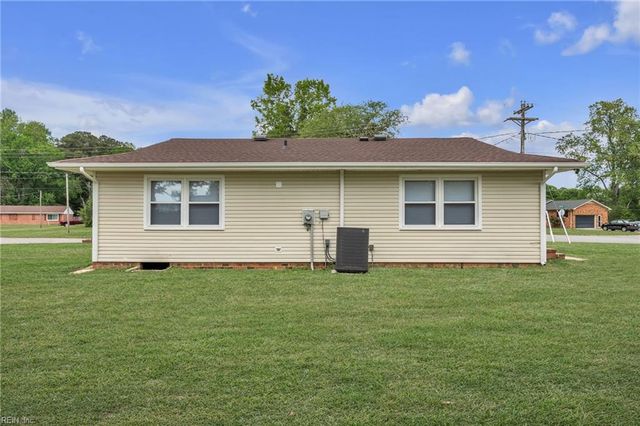 613 Bentley DR, Suffolk, VA 23434