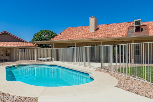 661 S Oak Circle, Chandler, AZ 85226