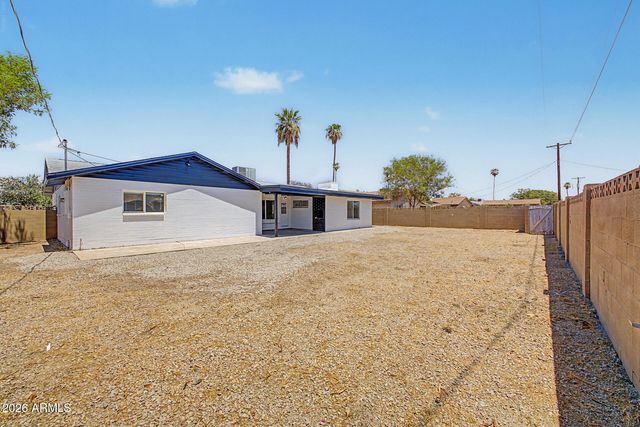 6521 W TURNEY Avenue, Phoenix, AZ 85033