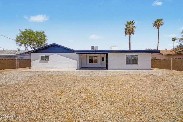 6521 W TURNEY Avenue, Phoenix, AZ 85033