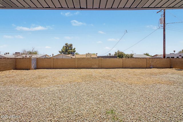 6521 W TURNEY Avenue, Phoenix, AZ 85033