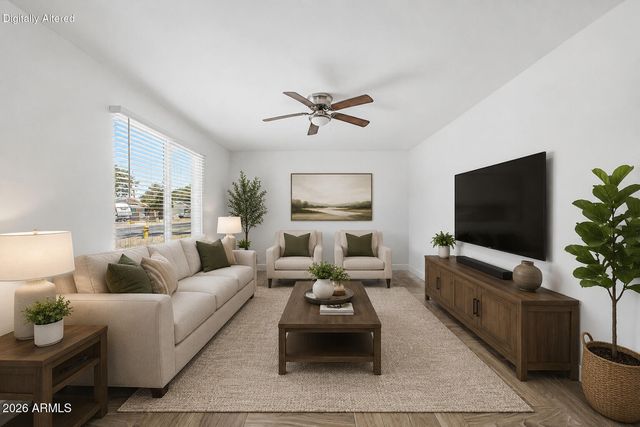 6521 W TURNEY Avenue, Phoenix, AZ 85033