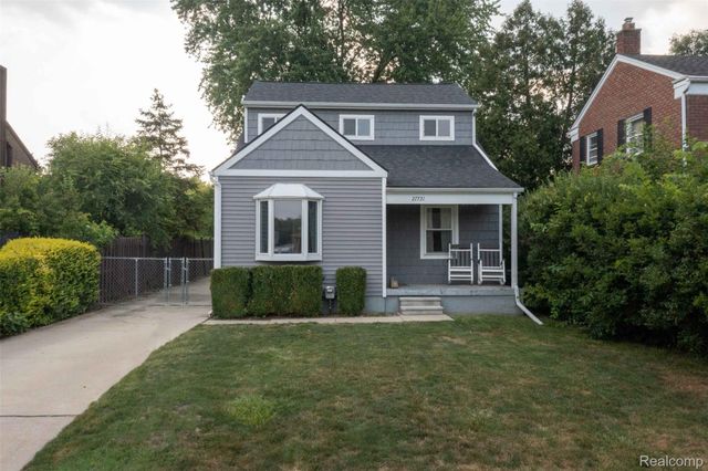 27731 Glenwood Street, St. Clair Shores, MI 48081