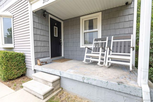 27731 Glenwood Street, St. Clair Shores, MI 48081
