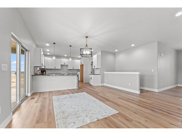 32 Lakeview Cir, Fort Morgan, CO 80701