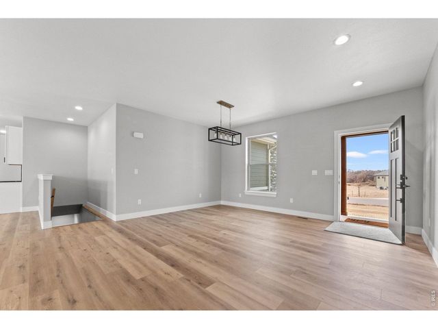 32 Lakeview Cir, Fort Morgan, CO 80701