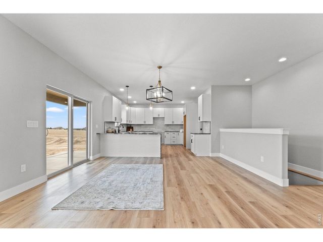 32 Lakeview Cir, Fort Morgan, CO 80701