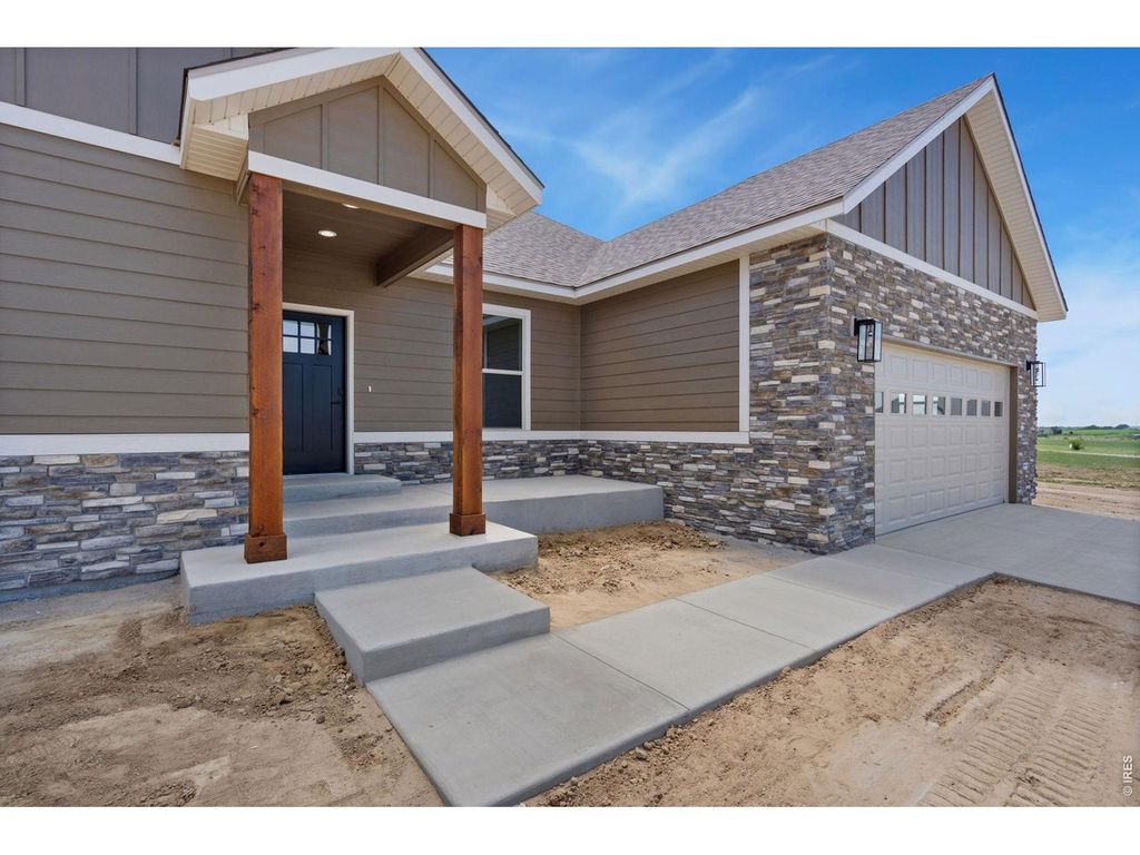 32 Lakeview Cir, Fort Morgan, CO 80701