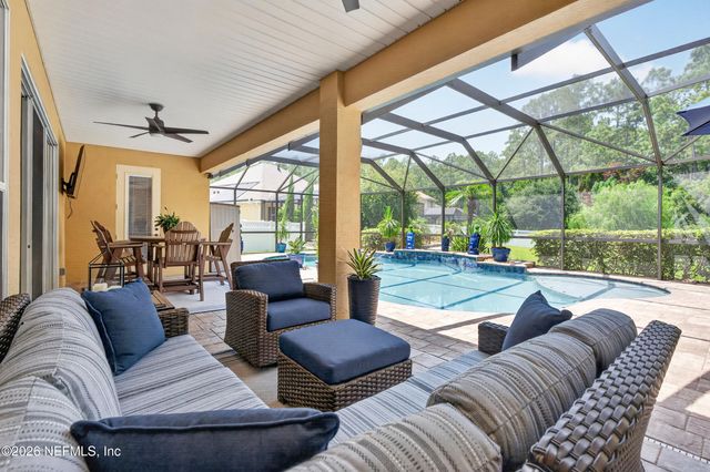 532 SADDLESTONE Drive, St. Johns, FL 32259