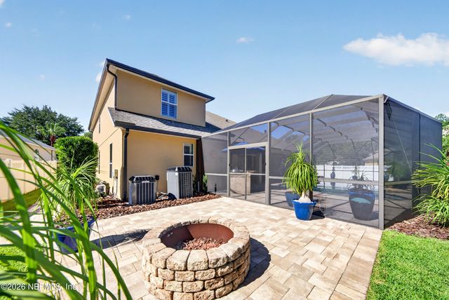 532 SADDLESTONE Drive, St. Johns, FL 32259
