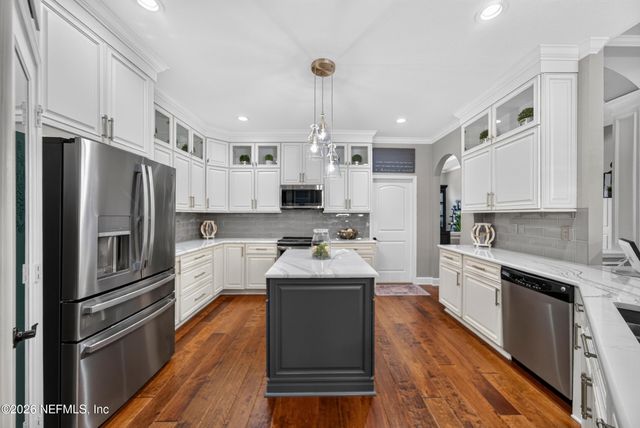 532 SADDLESTONE Drive, St. Johns, FL 32259