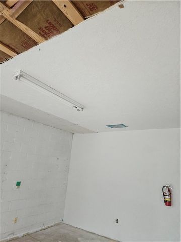 1002 Power St, Refugio, TX 78377