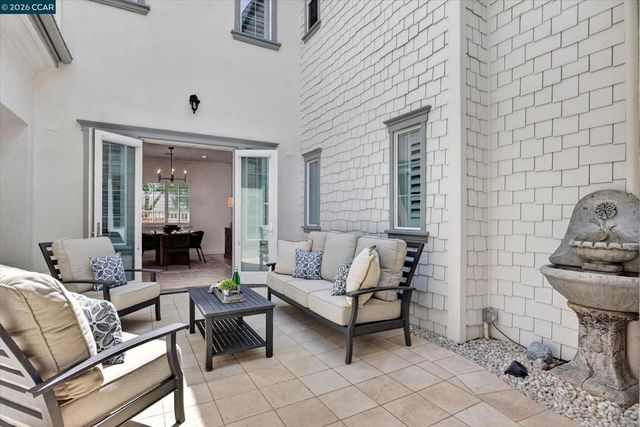 1967 Casablanca St, Danville, CA 94506