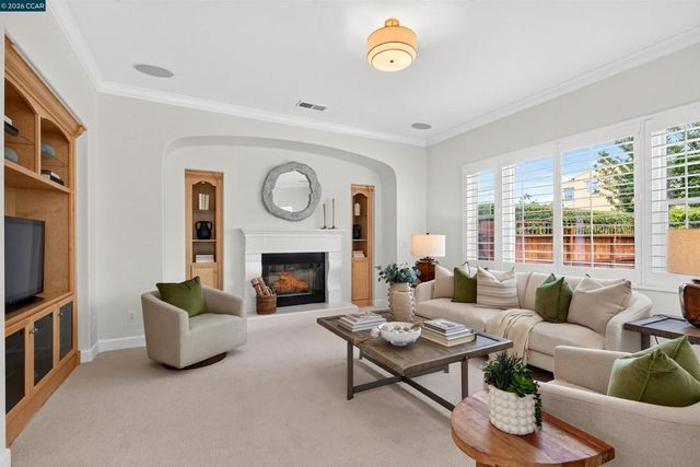 1967 Casablanca St, Danville, CA 94506