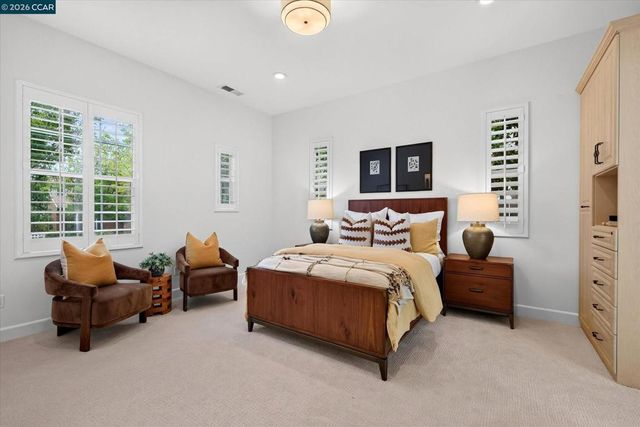 1967 Casablanca St, Danville, CA 94506