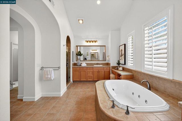 1967 Casablanca St, Danville, CA 94506