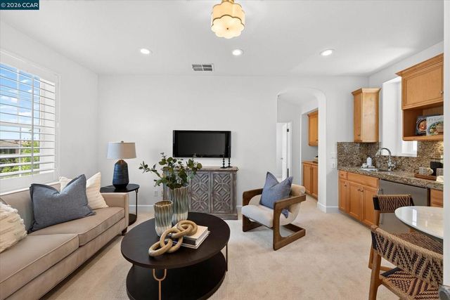 1967 Casablanca St, Danville, CA 94506