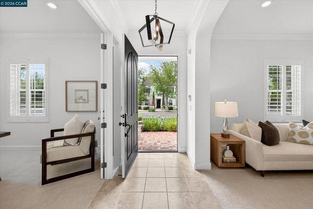 1967 Casablanca St, Danville, CA 94506