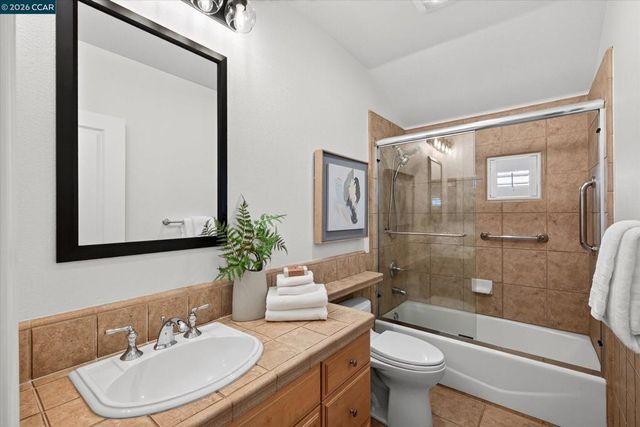 1967 Casablanca St, Danville, CA 94506