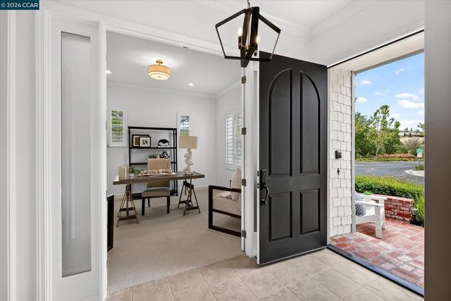1967 Casablanca St, Danville, CA 94506