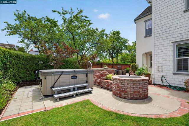 1967 Casablanca St, Danville, CA 94506