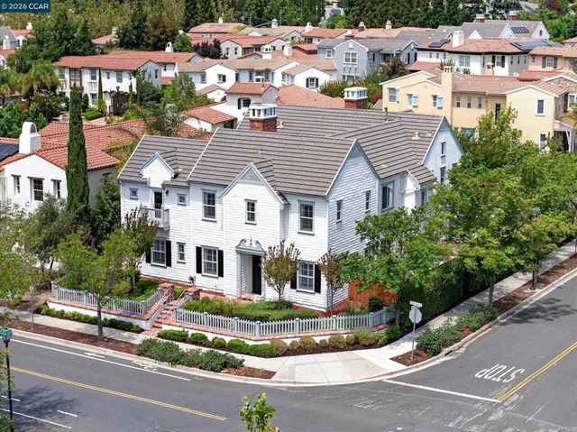 1967 Casablanca St, Danville, CA 94506