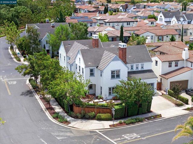 1967 Casablanca St, Danville, CA 94506