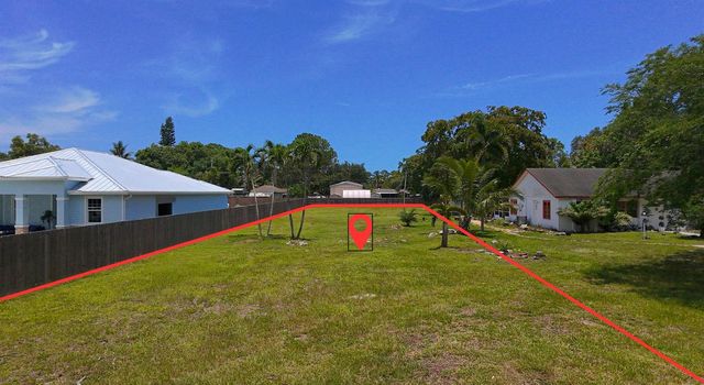 5148 2nd Road, Lake Worth, FL 33467