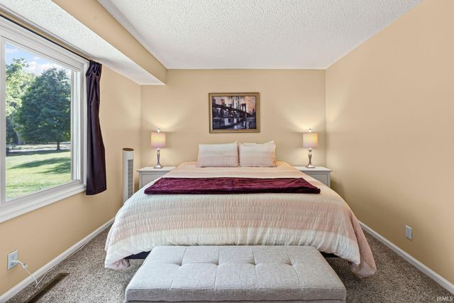 717 Foxwood Drive, Lafayette, IN 47905