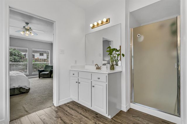 1402 Pine Meadow Court, Pearland, TX 77581