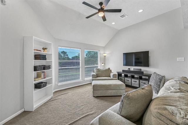 1402 Pine Meadow Court, Pearland, TX 77581