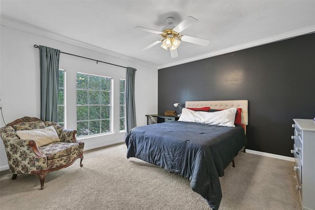 1402 Pine Meadow Court, Pearland, TX 77581
