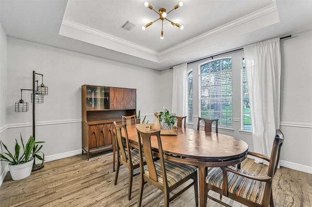 1402 Pine Meadow Court, Pearland, TX 77581