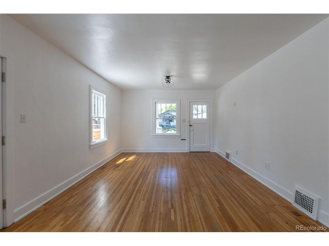 1734 S Franklin St, Denver, CO 80210