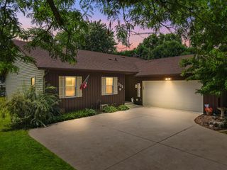 205 Robert STREET, Watertown, WI 53098