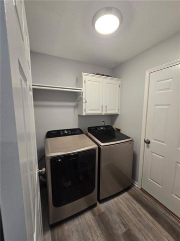 910 Sweet Cherry Place, Belton, MO 64012