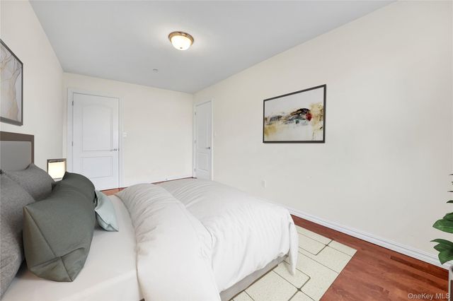 40-40 75th Street 3A, Elmhurst, NY 11373