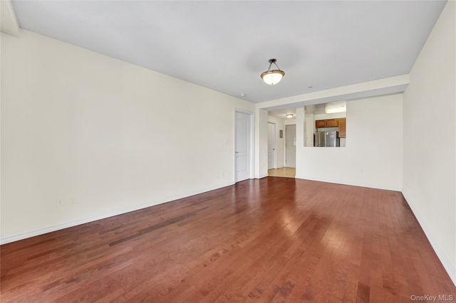 40-40 75th Street 3A, Elmhurst, NY 11373