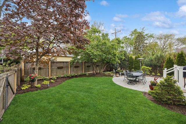 749 Summit Street, Downers Grove, IL 60515
