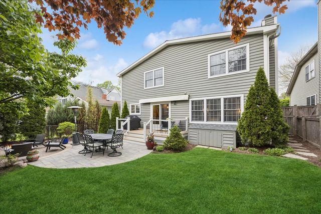 749 Summit Street, Downers Grove, IL 60515