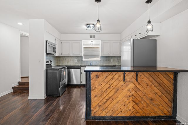 11840 Sandman St, San Antonio, TX 78216