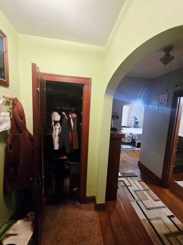 1014 E Prairie Avenue 2FW, Des Plaines, IL 60016