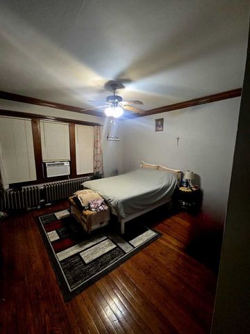 1014 E Prairie Avenue 2FW, Des Plaines, IL 60016