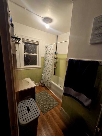 1014 E Prairie Avenue 2FW, Des Plaines, IL 60016