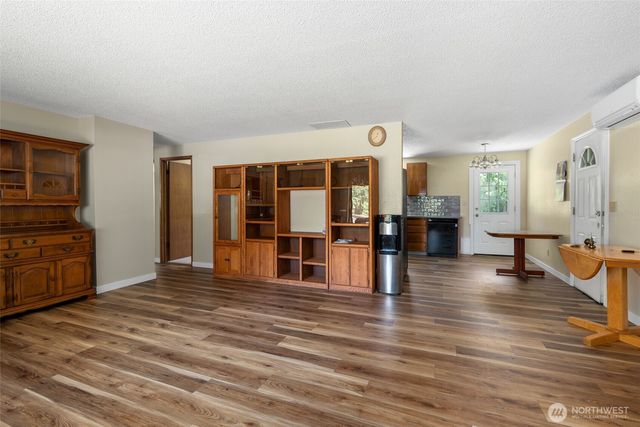 4554 N Siesta Place, Oak Harbor, WA 98277