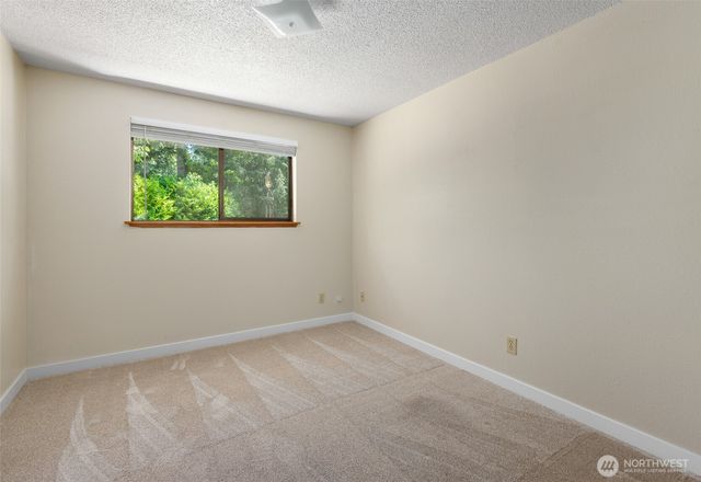 4554 N Siesta Place, Oak Harbor, WA 98277
