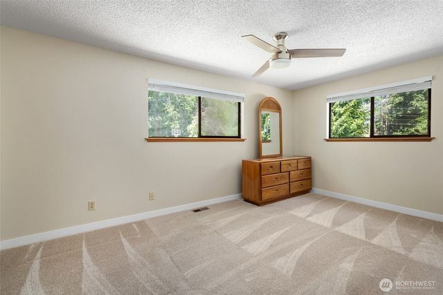 4554 N Siesta Place, Oak Harbor, WA 98277